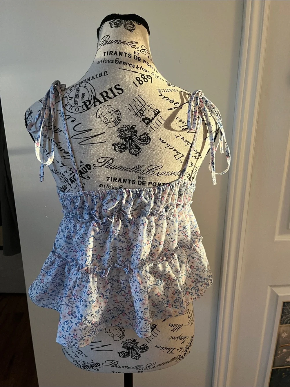 💗Floral Tie-Shoulder Ruffle Cami Top - White/Blue/Pink - Picture 5 of 8